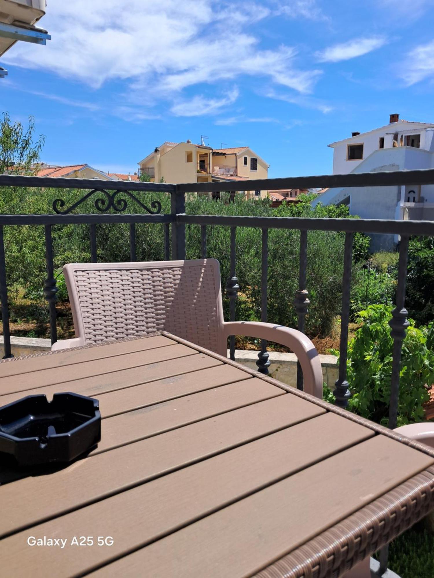 Apartments Tonci Tribalj 外观 照片