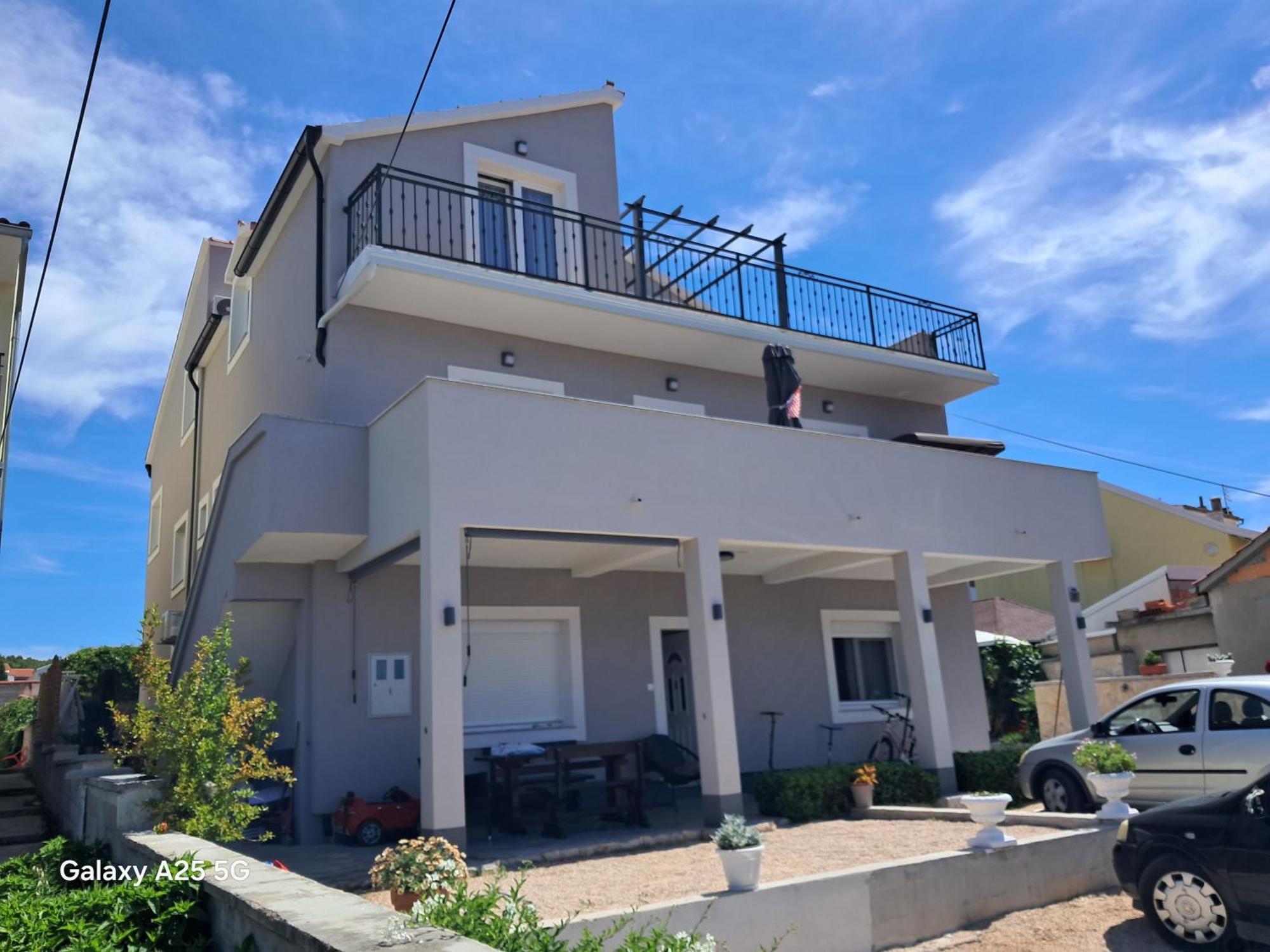 Apartments Tonci Tribalj 外观 照片