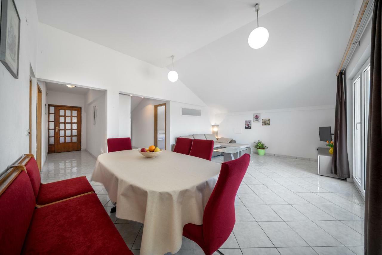 Apartments Tonci Tribalj 外观 照片